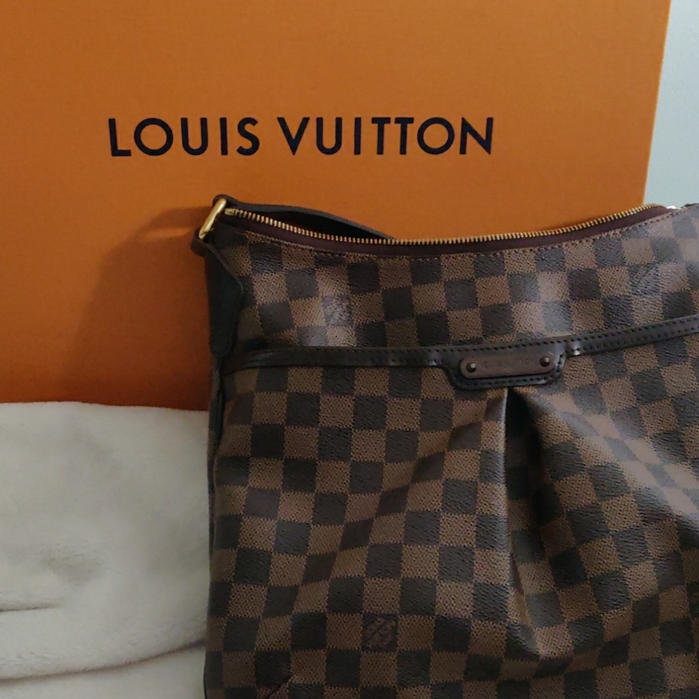 ESSENTIAL 🍂 💕Louis Vuitton Bloomsbury